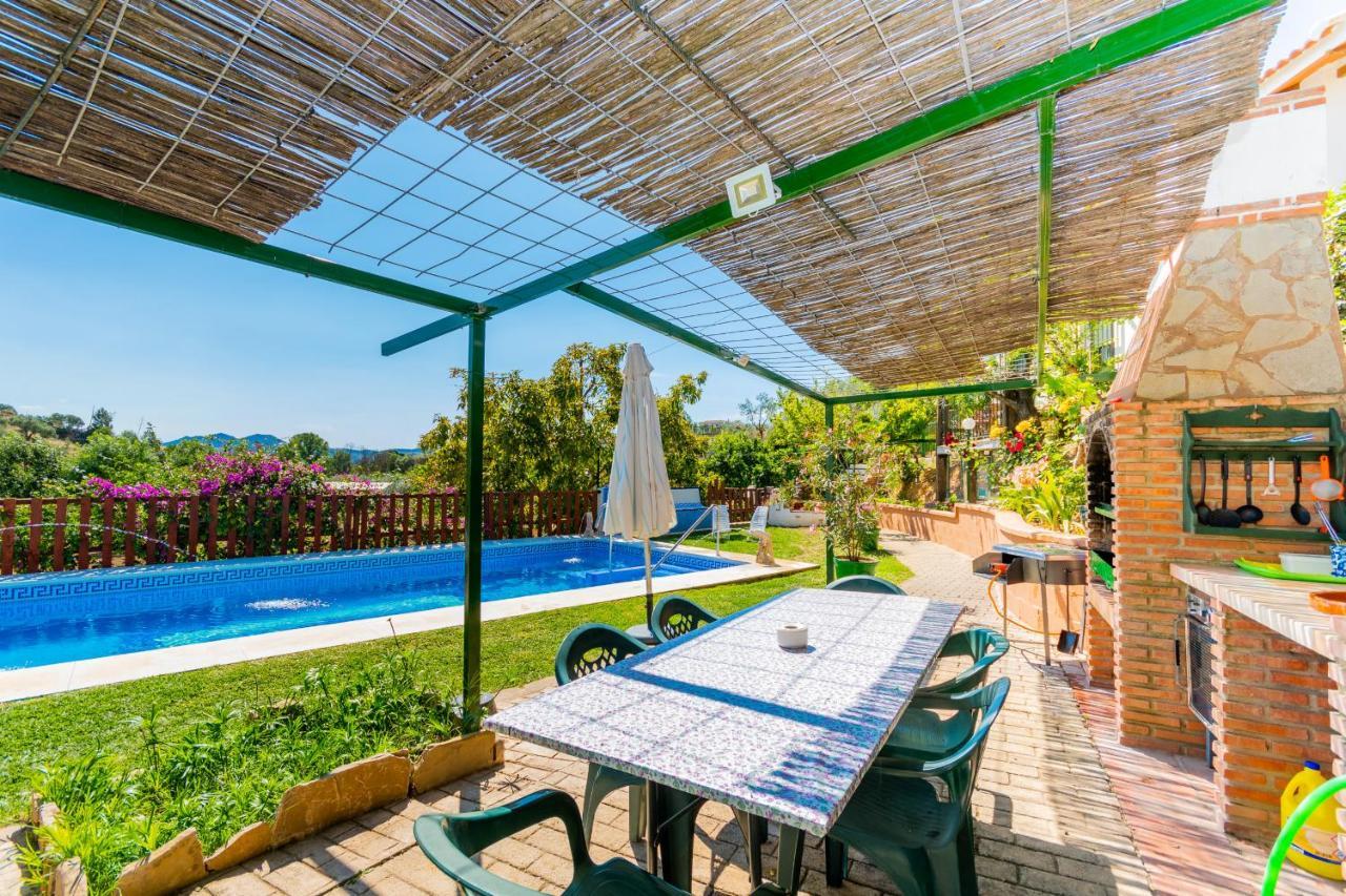 Cubo'S Casa El Pantanillo Villa Ardales Exterior photo